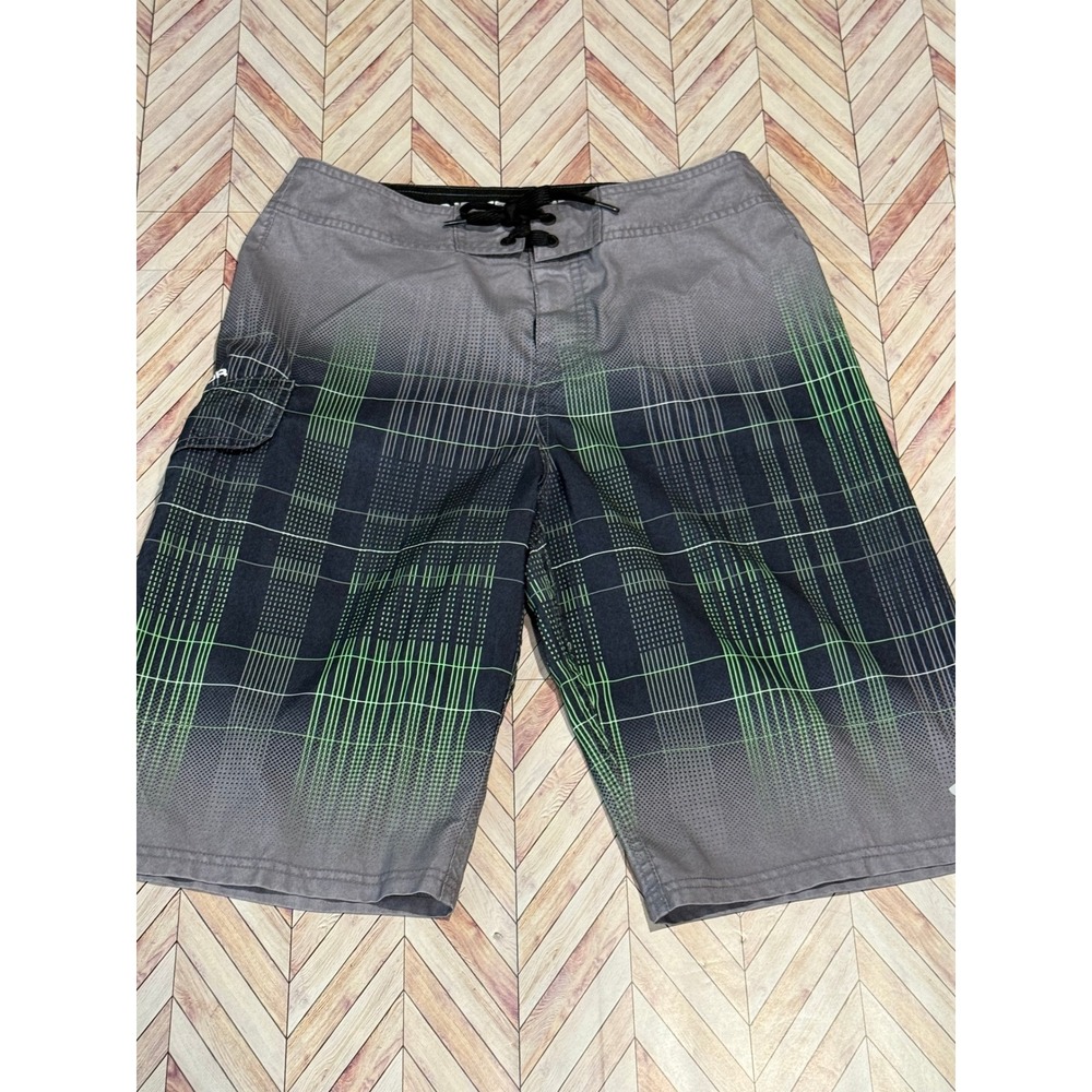 Under‎ Armour Mens Plaid Board Shorts Swim Trunks 29 Black GreenSwimwear